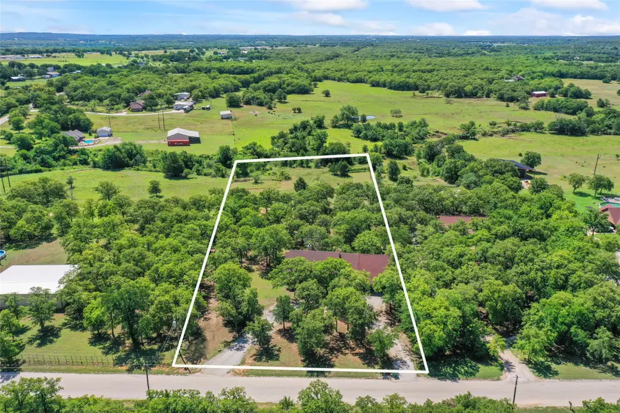 483 County Road 1591, Sunset, TX 76270 - Image #2