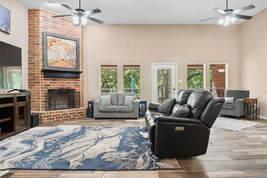 483 County Road 1591, Sunset, TX 76270 - Image #3