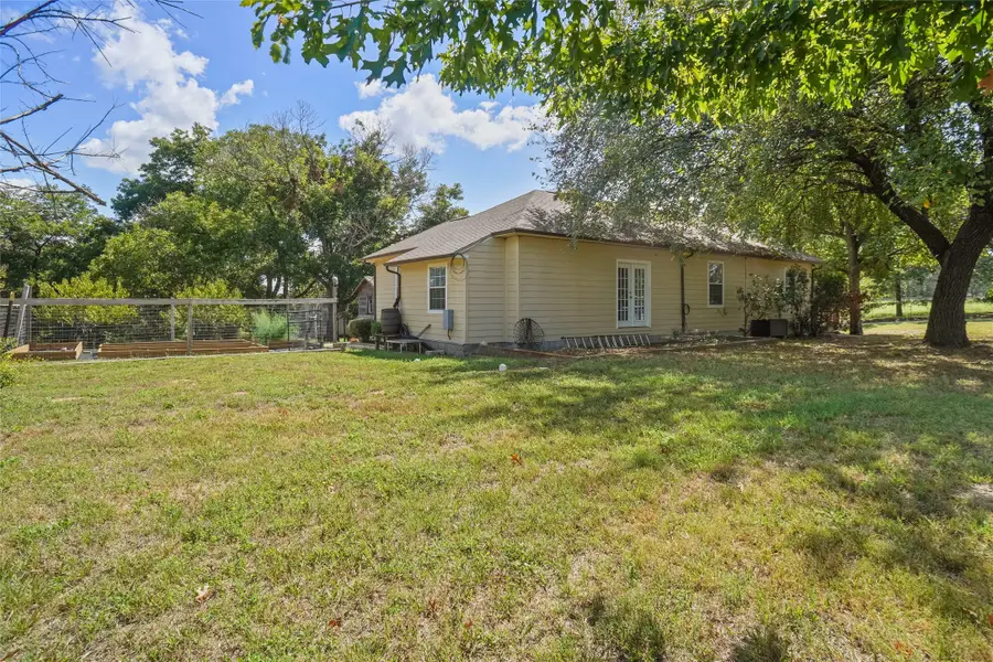 13690 Liberty School Road, Azle, TX 76020 - Image #2