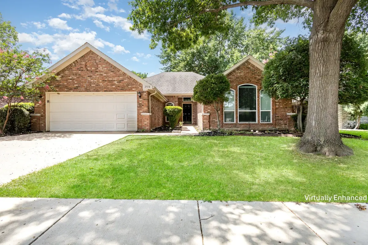 2516 Classic Court W, Bedford, TX 76021 - Image #1