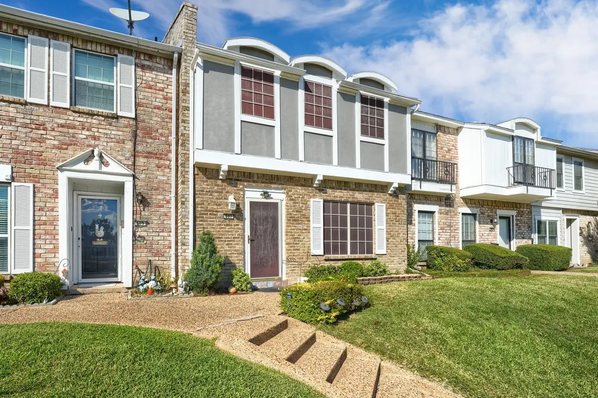 607 Trailwood Court, Garland, TX 75043 - Image #1