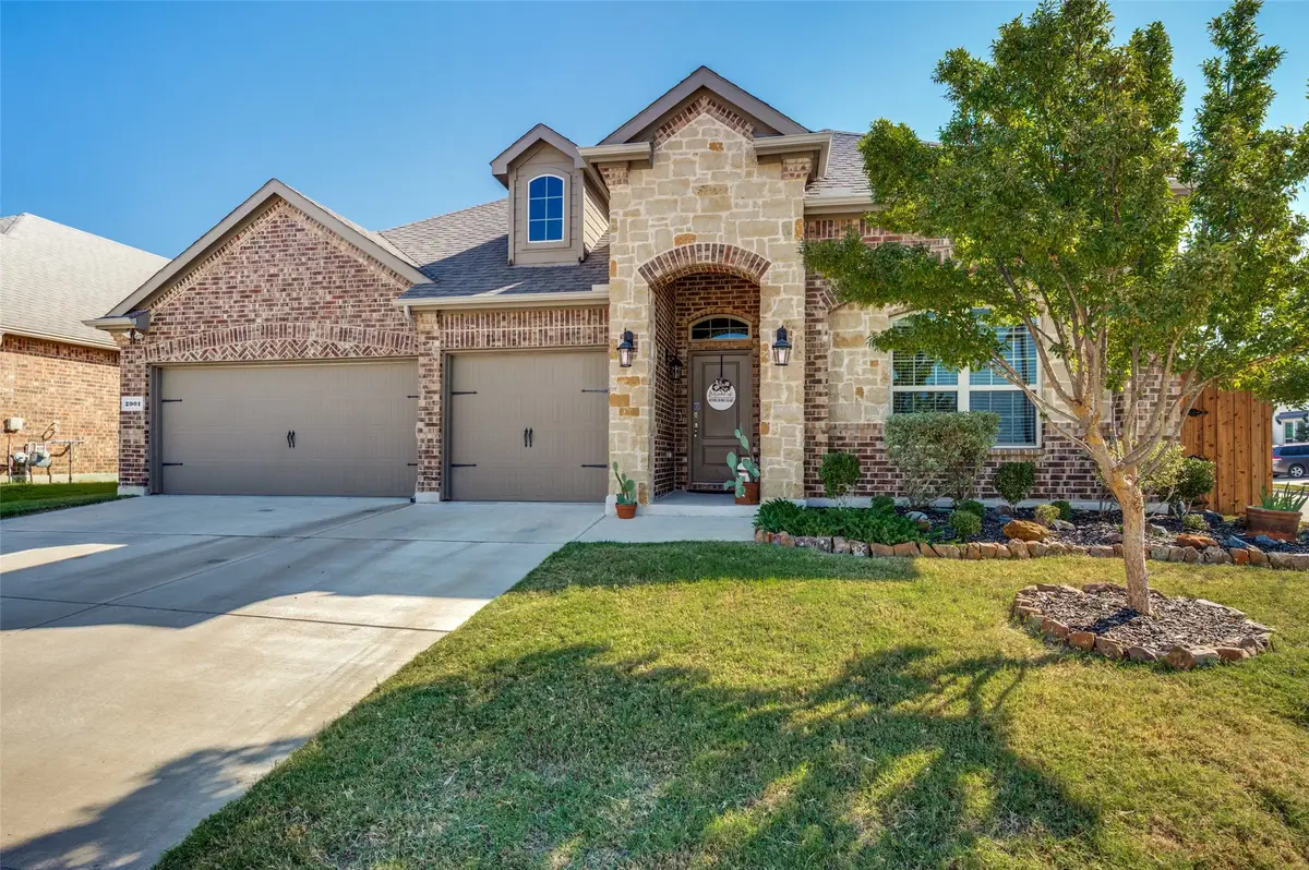 2901 Log Cabin Drive, Celina, TX 75009 - #1