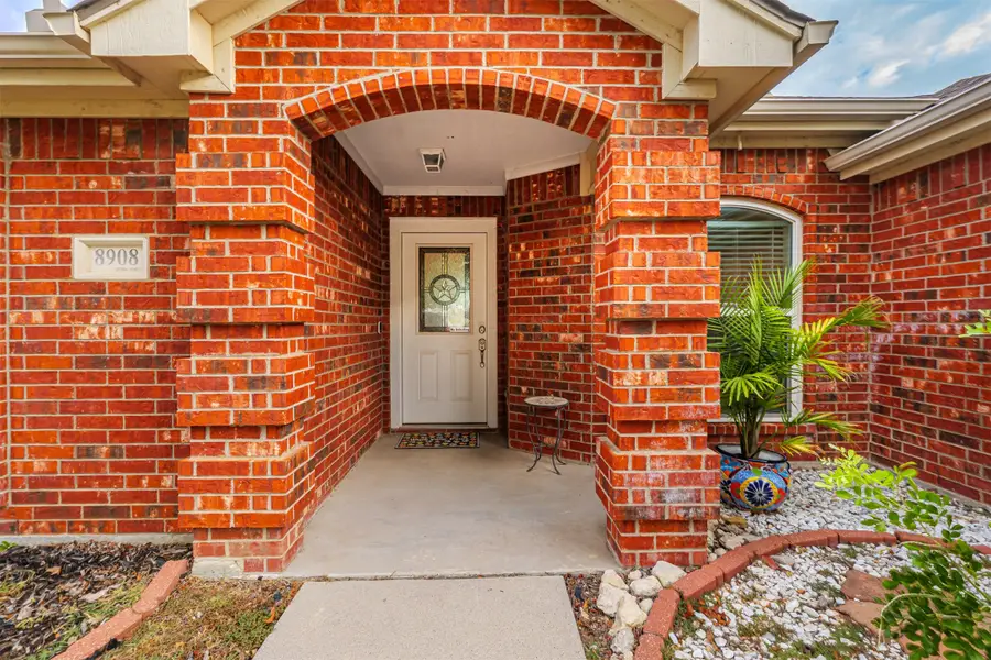 8908 Jill Street, White Settlement, TX 76108 - Image #2