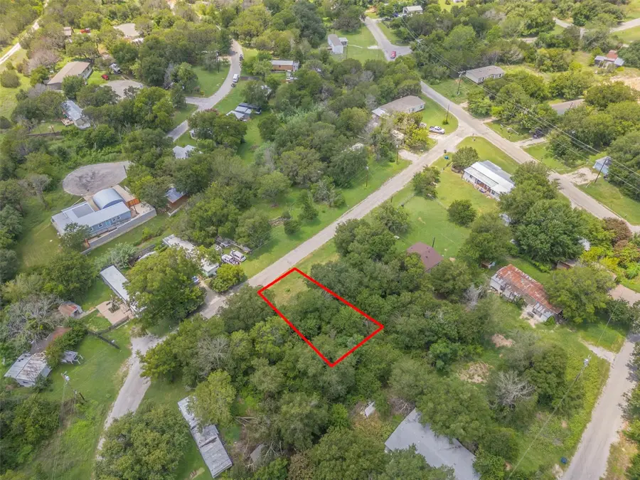 4211 Tejas Trail, Granbury, TX 76048 - Image #3