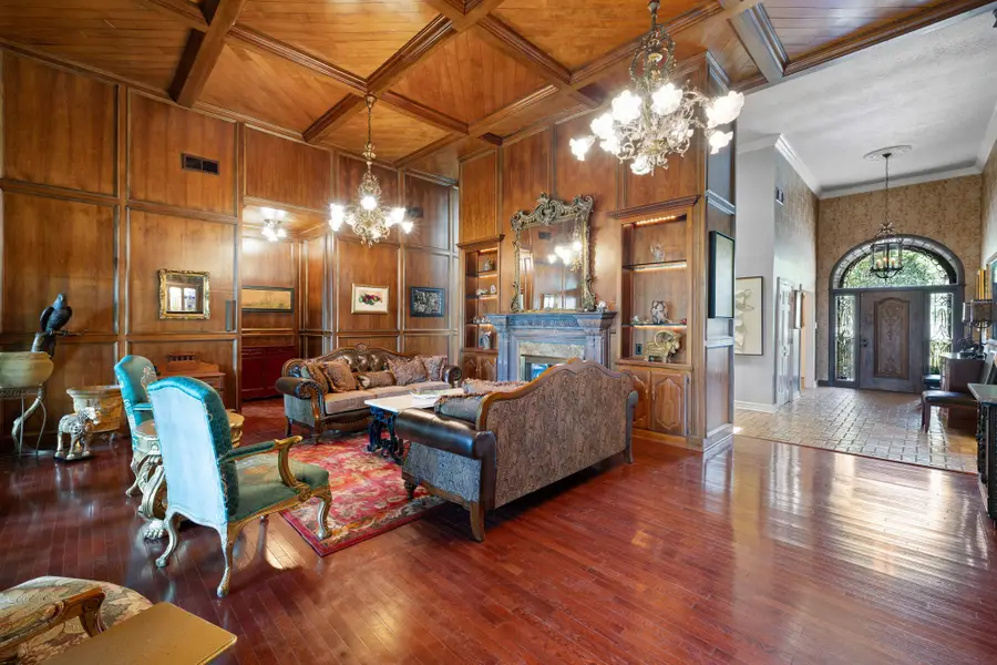 2 Nobhill Drive, Greenville, TX 75402 - Image #3