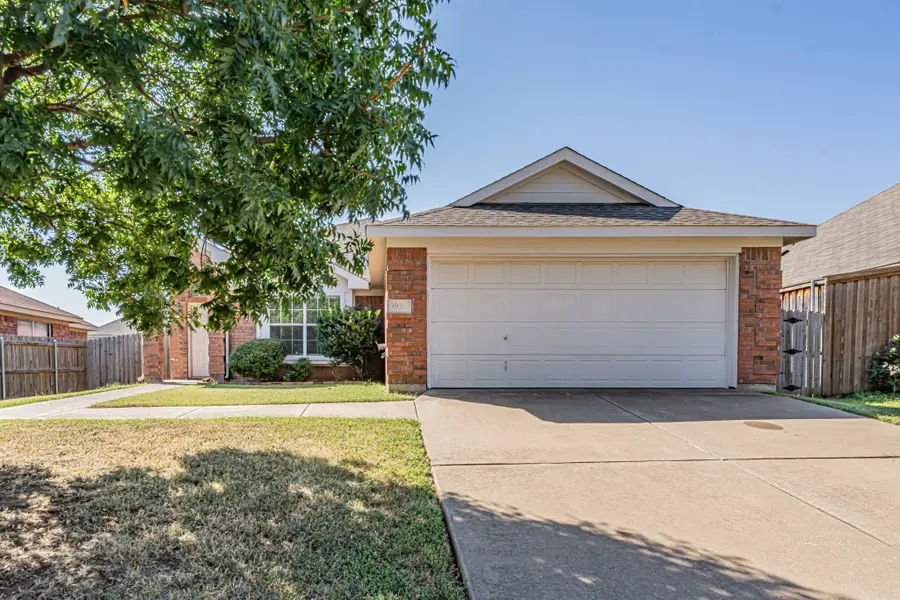 3929 Winter Springs Drive, Fort Worth, TX 76123 - Image #2