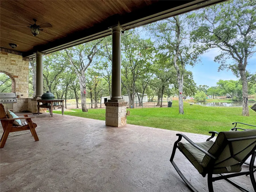 6565 Rockridge Trail, Aubrey, TX 76227 - Image #3