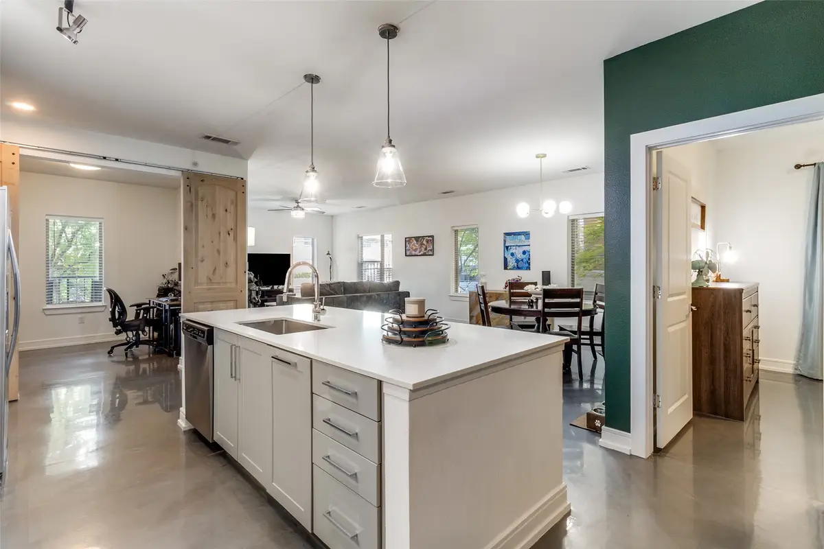 5710 Mccommas Boulevard #103, Dallas, TX 75206 - Image #1