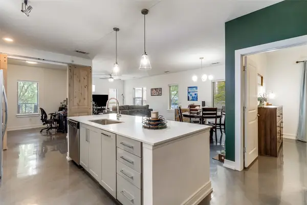 5710 Mccommas Boulevard #103, Dallas, TX 75206