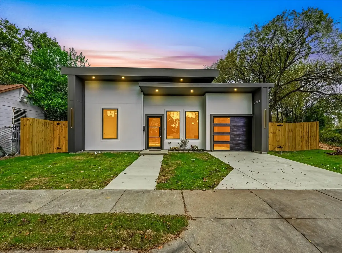 2719 Starks Avenue, Dallas, TX 75215 - Image #1