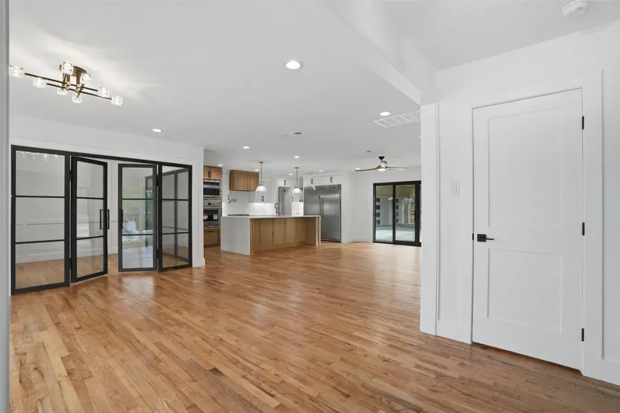 1000 N Morris Street, McKinney, TX 75069 - Image #2