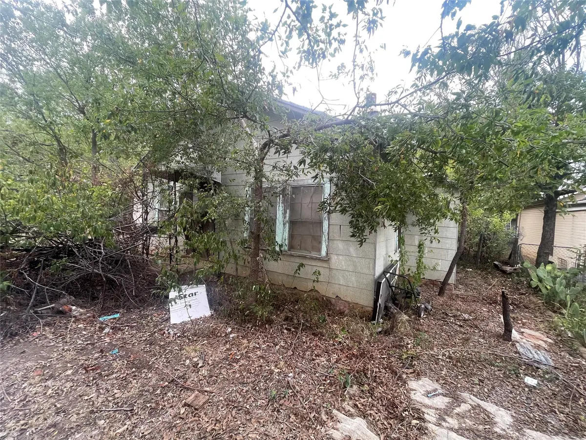 210 & 212 W 2nd Street, Breckenridge, TX 76424 - Image #1