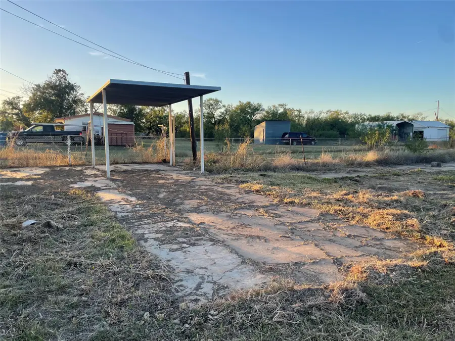 1001 N Parks Street, Breckenridge, TX 76424 - Image #3