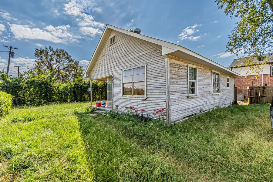 405 W Newton Street, Terrell, TX 75160 - Image #2