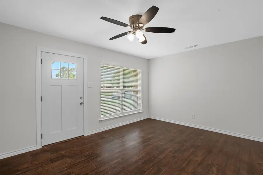 1201 Crockett Street, Garland, TX 75040 - Image #2