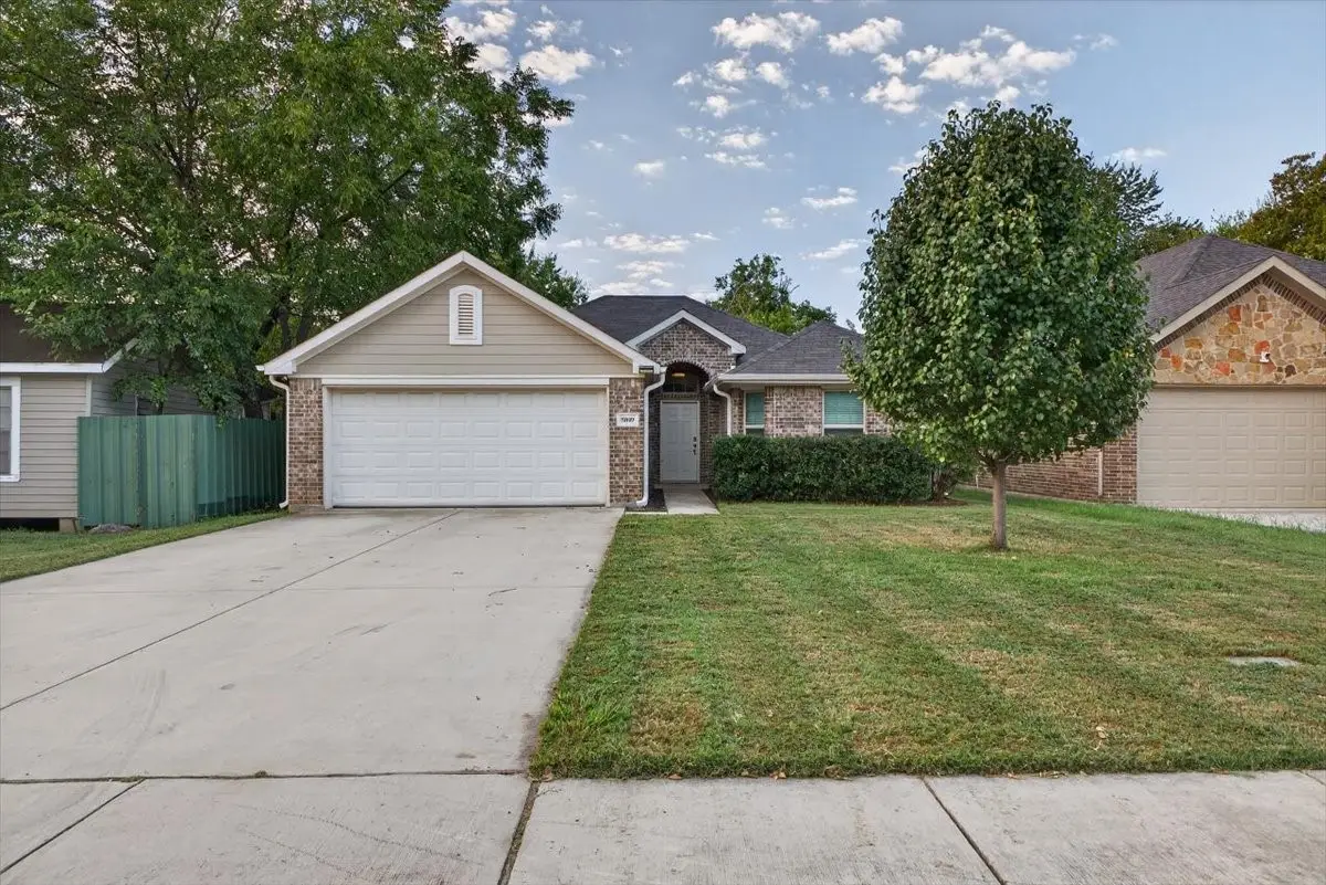 5809 Blackmore Avenue, Fort Worth, TX 76107 - Image #1