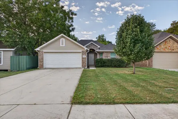 5809 Blackmore Avenue, Fort Worth, TX 76107