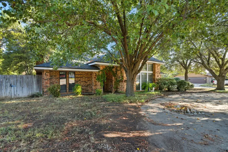 1500 Primrose Lane, Cisco, TX 76437 - Image #3