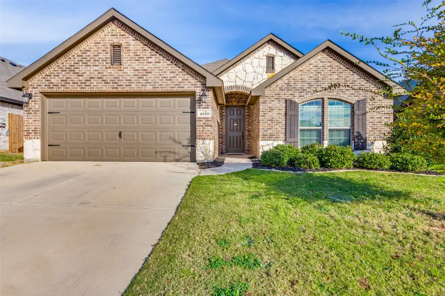 4228 Ambergate Drive, Fort Worth, TX 76036 - Image #3