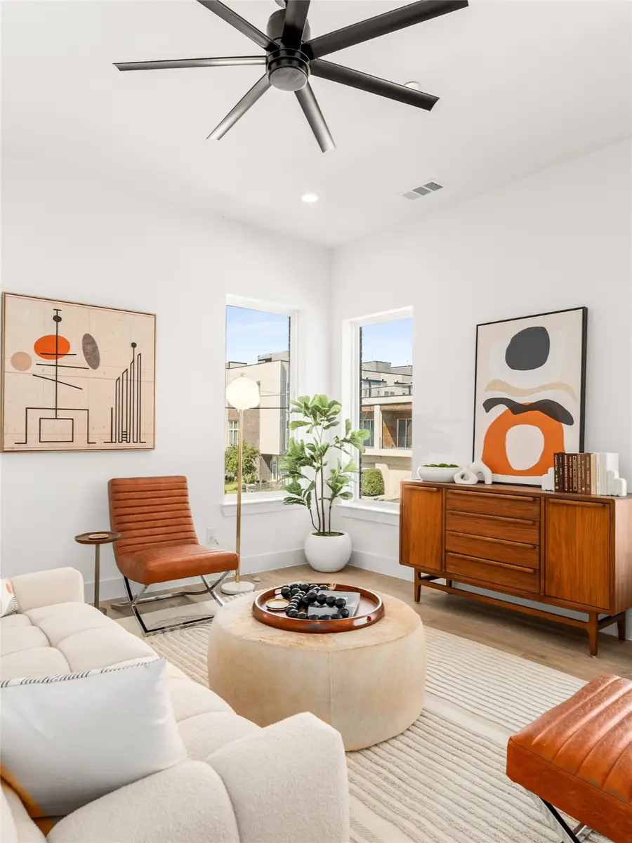 2015 N Prairie Avenue #101, Dallas, TX 75204 - Image #3