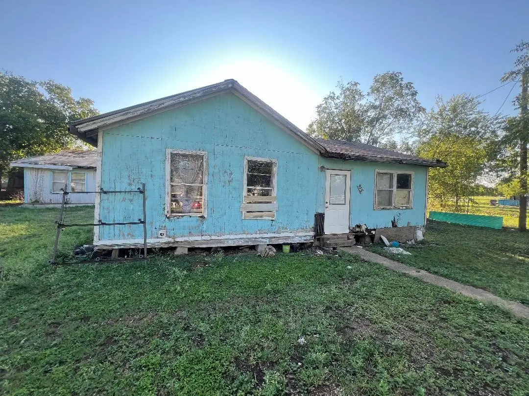 915 SE 6th Avenue Se, Mineral Wells, TX 76067 - Image #1