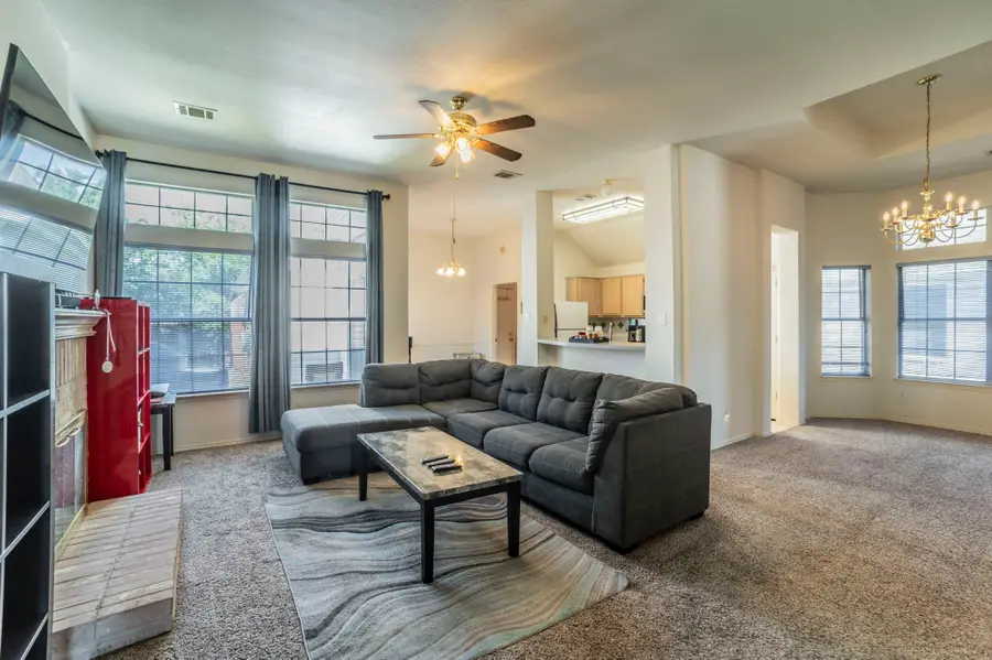 3841 Pine Valley Drive, Plano, TX 75025 - Image #2