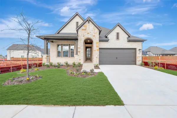 4236 Silver Spur Court, Aubrey, TX 76227