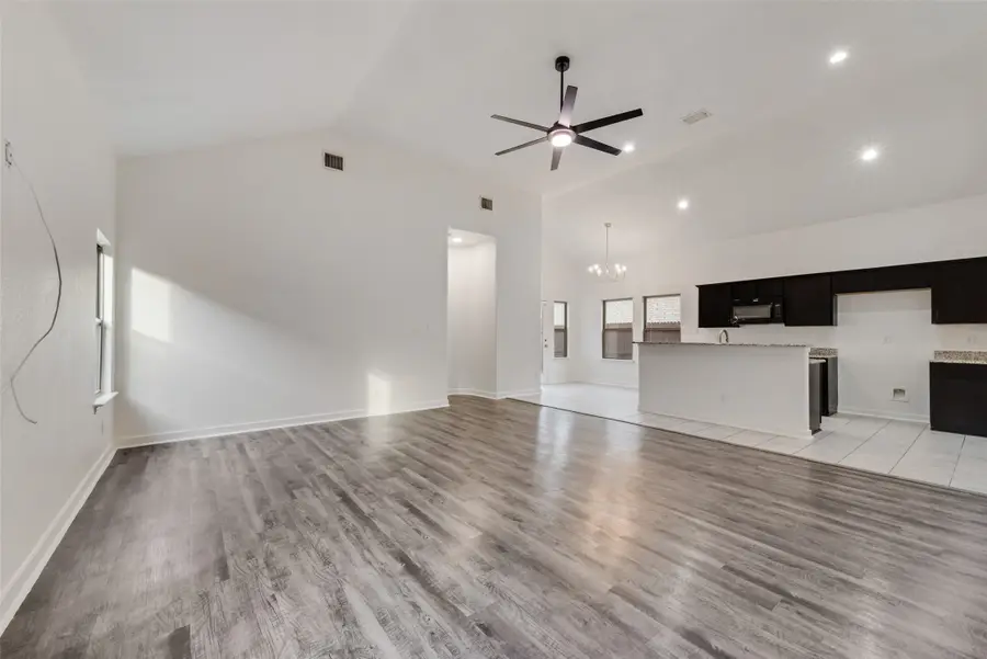 15422 Dorothy Nell Drive, Dallas, TX 75253 - Image #3