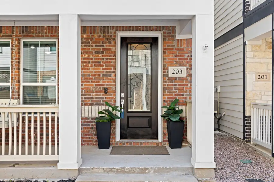 203 S Village Way, Lewisville, TX 75057 - Image #2