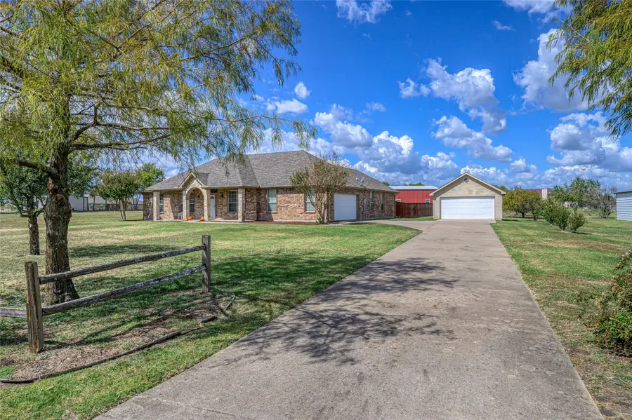 65 Sunnydale Court, Howe, TX 75459 - Image #3