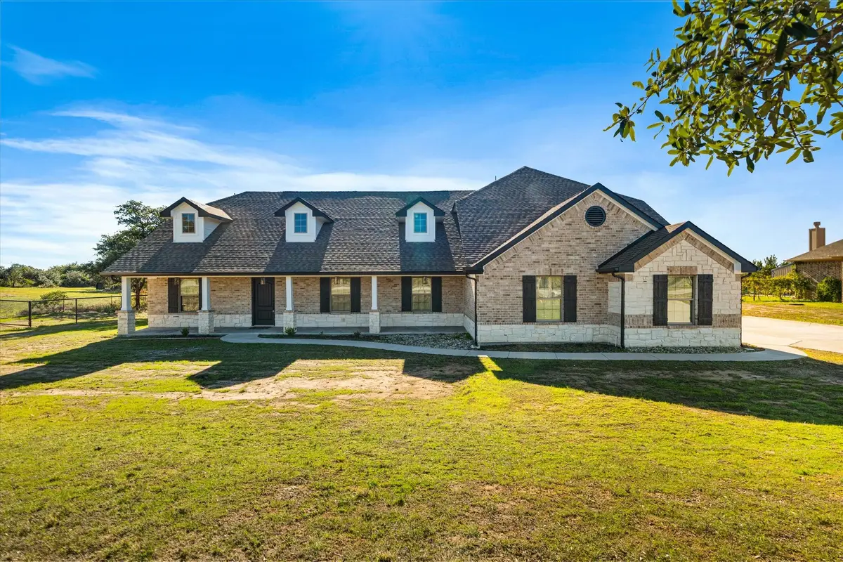 3511 Je Woody Road, Springtown, TX 76082 - Image #1
