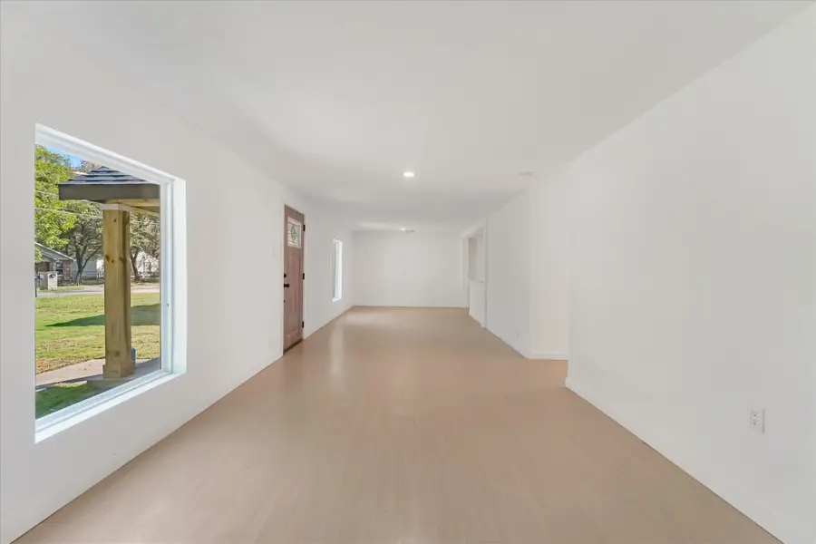 8724 Dunlap Drive, Dallas, TX 75217 - Image #3