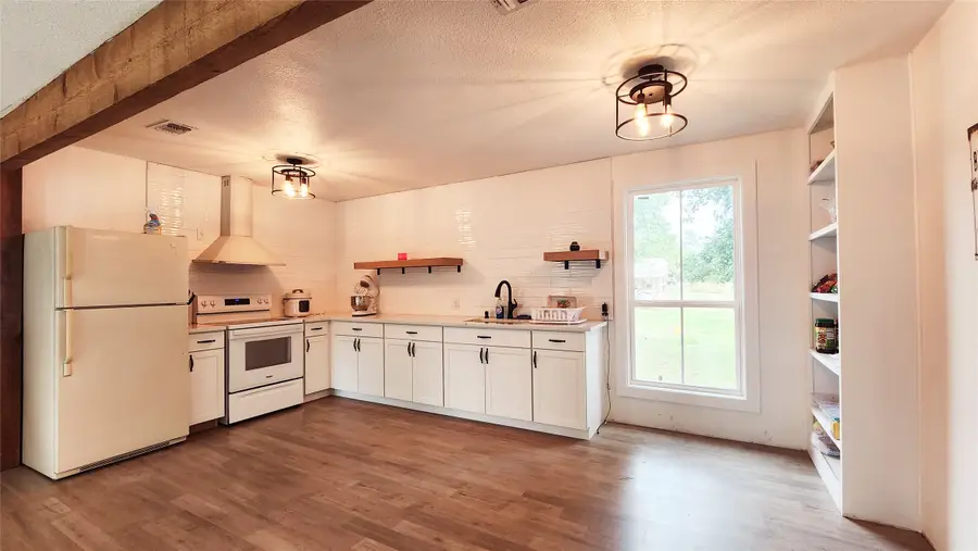 150 Danyeur Lane, Scroggins, TX 75480 - Image #2