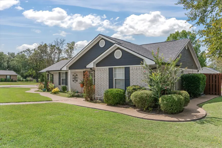 107 Dogwood Place, Van, TX 75790 - Image #3