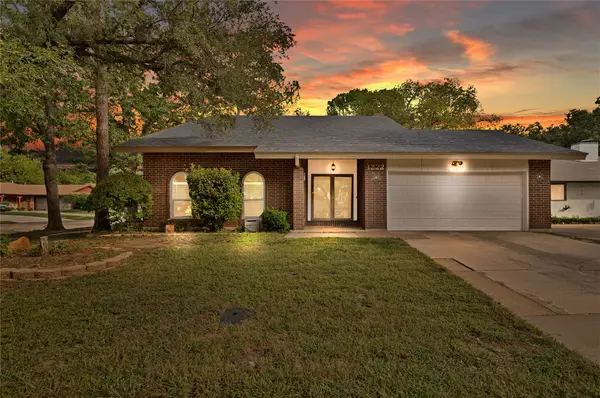 1222 Savannah Court, Flower Mound, TX 75028