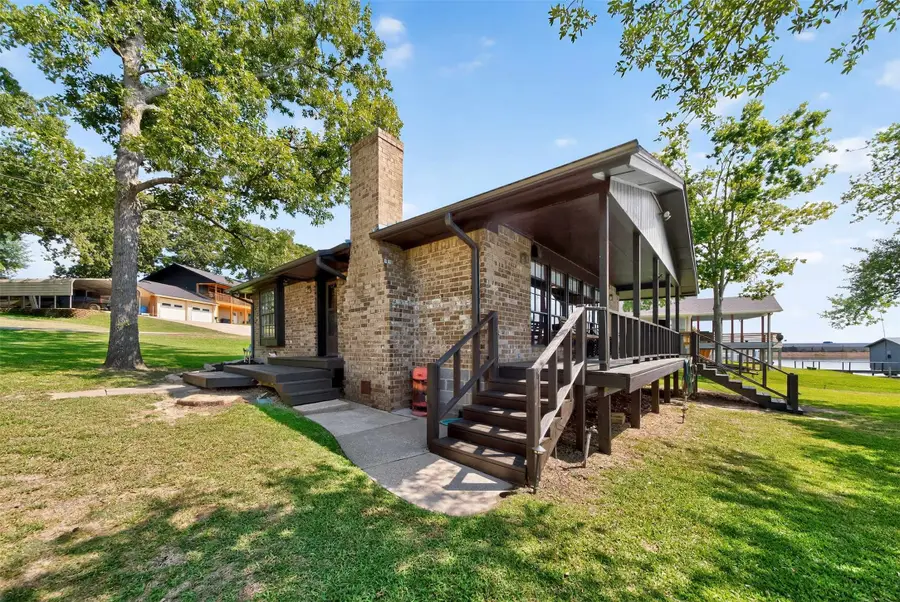 22216 Lounette Drive, Frankston, TX 75763 - Image #2