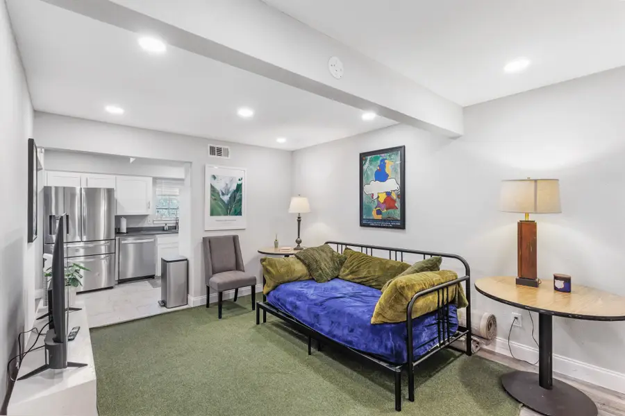 5818 E University Boulevard #236, Dallas, TX 75206 - Image #3