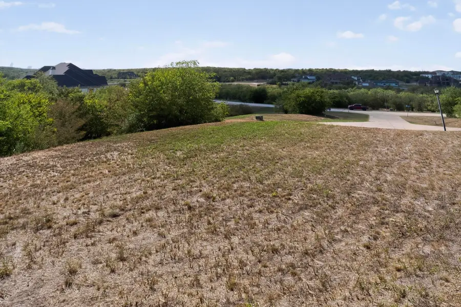 1236 Serenity Court, Grand Prairie, TX 75104 - Image #2