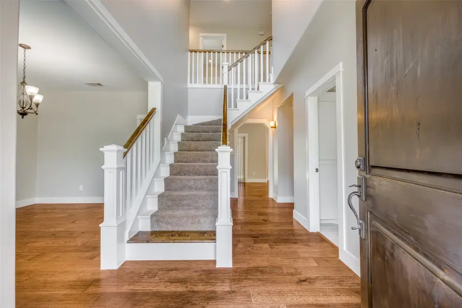 208 Greenway Bend, Pottsboro, TX 75076 - Image #2