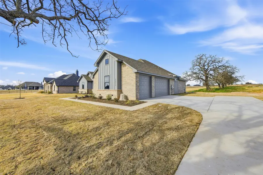 1973 Johnnie Drive, Springtown, TX 76082 - Image #3