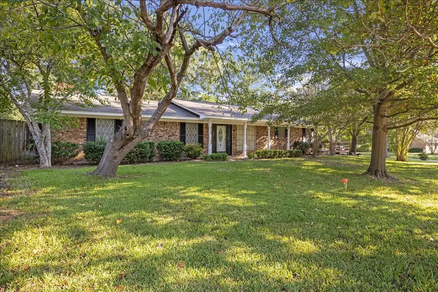 303 Jane Lane, Lindale, TX 75771 - Image #3