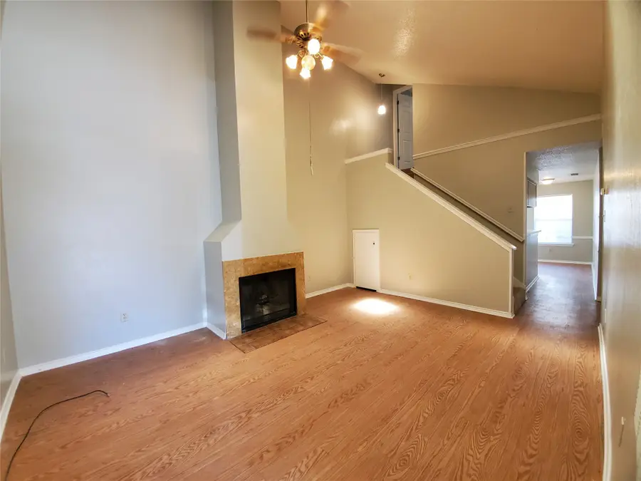 3016-3022 N Bell Avenue, Denton, TX 76209 - Image #3