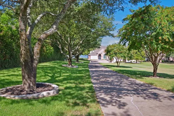 136 Yankee Creek Road, Heath, TX 75032