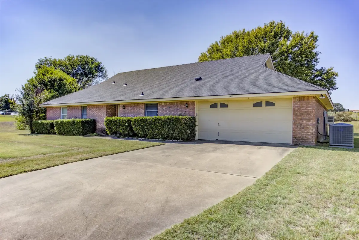 115 Grant Drive, Weatherford, TX 76086 - Image #1