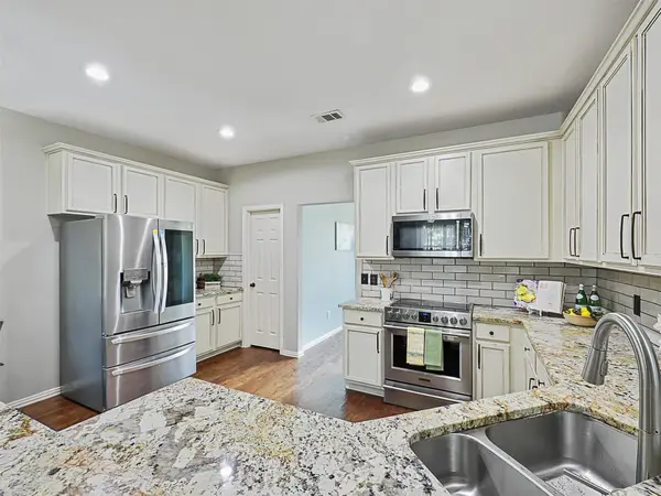 5004 Rain Forest Drive, McKinney, TX 75070