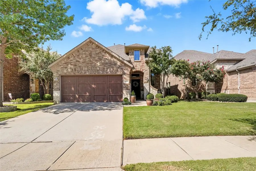 821 Kirby Drive, Argyle, TX 76226 - Image #2