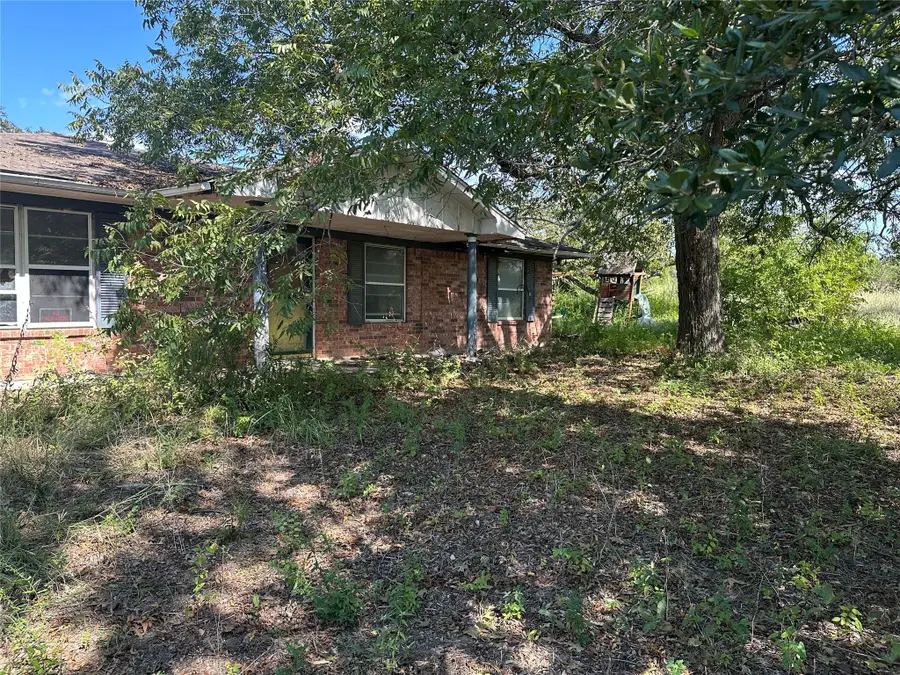2313 Webb Smith Road, Sherman, TX 75090 - Image #2
