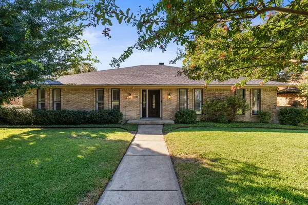 9552 Timberleaf Drive, Dallas, TX 75243
