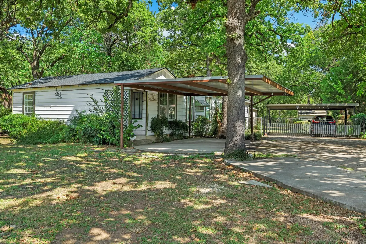 5325 Trentman Street, Fort Worth, TX 76119 - Image #1