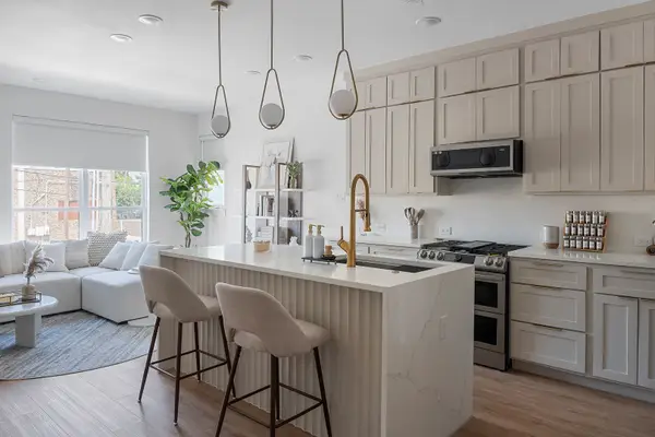 167 S Prairie Avenue, Dallas, TX 75226